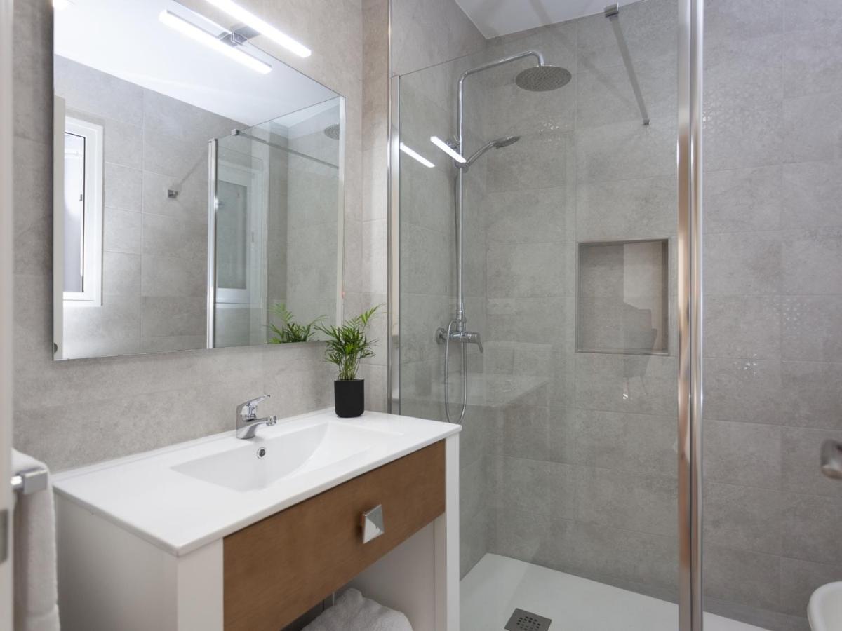 Rd Aparcamiento Incluido Triana Luminoso Comodo Apartamento 2Bd 2Bth Севилья Экстерьер фото
